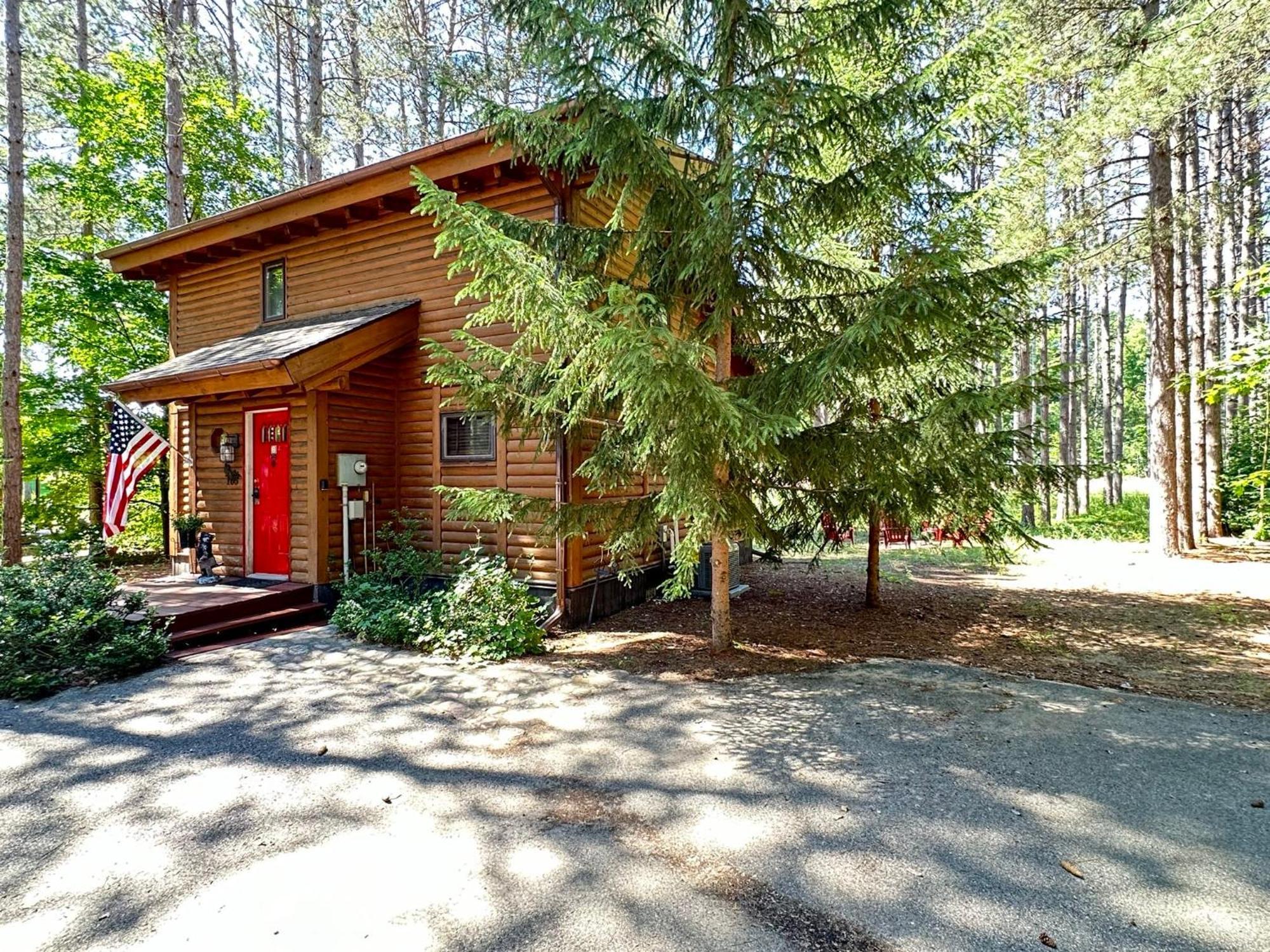 Crystal Mountain Cabin-Shuttle Pass Included! Thompsonville エクステリア 写真