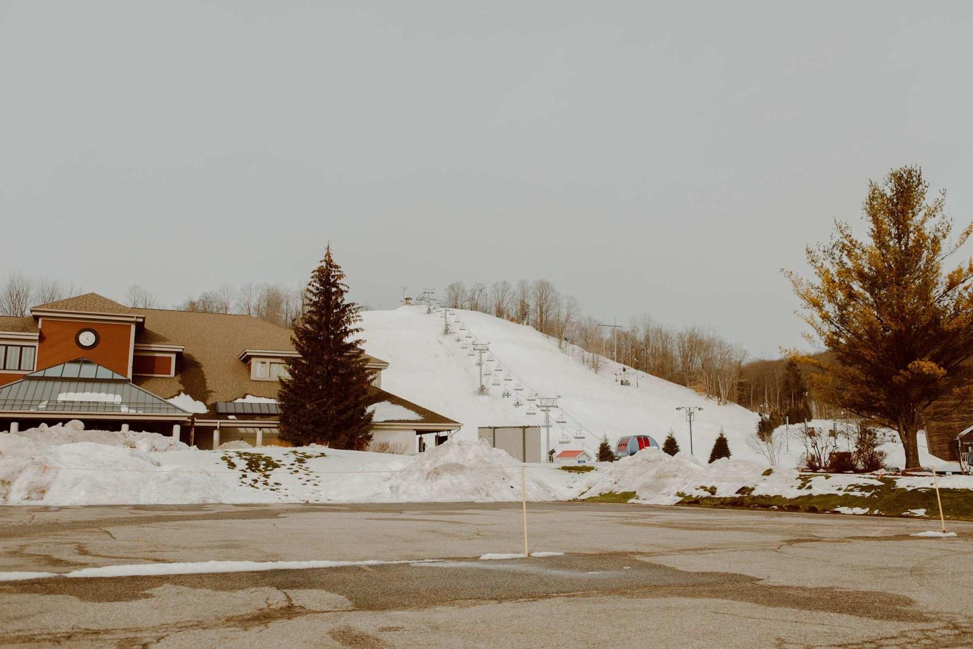 Crystal Mountain Cabin-Shuttle Pass Included! Thompsonville エクステリア 写真